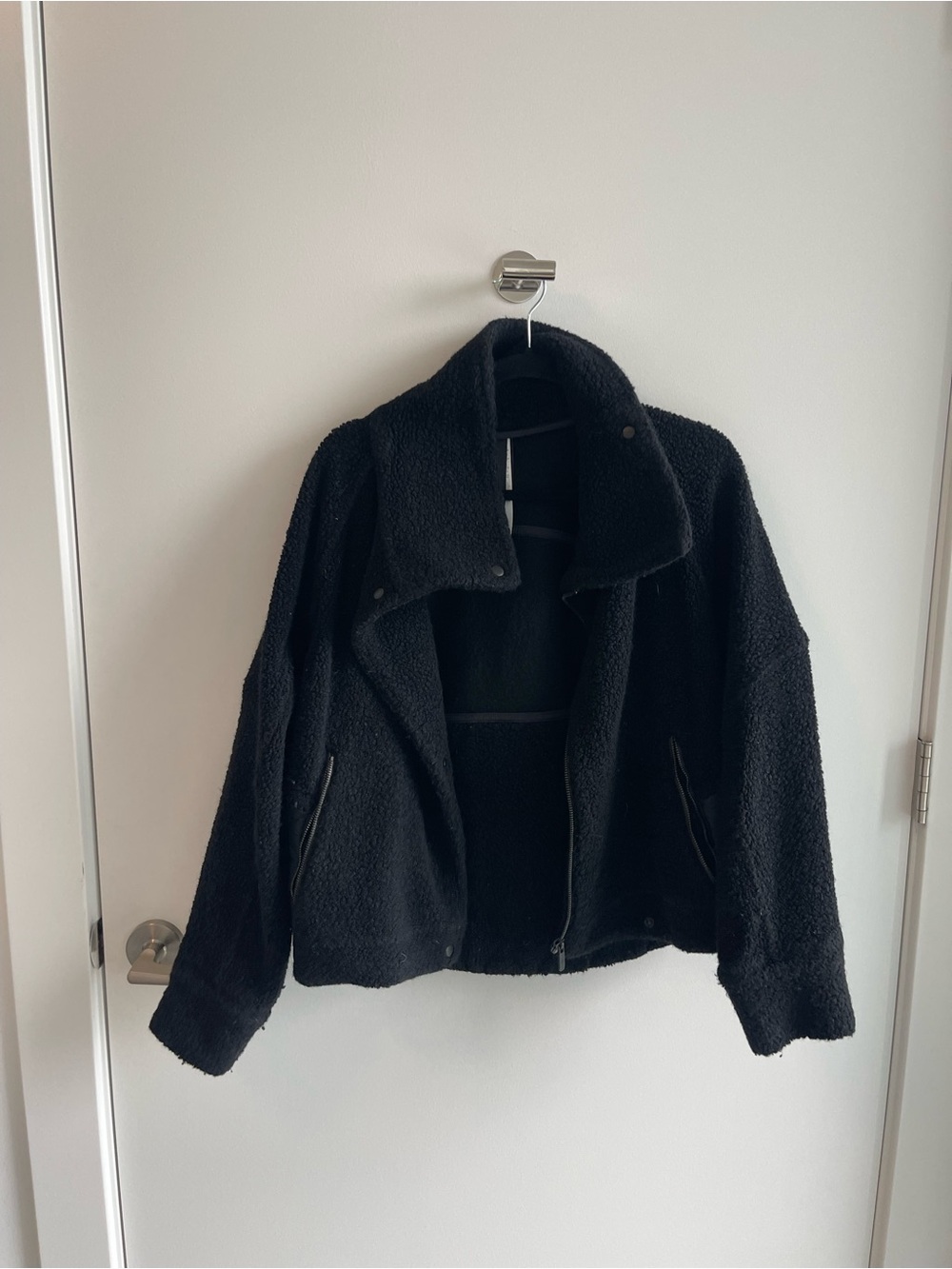 Lululemon Black Women's Sherpa Jacket